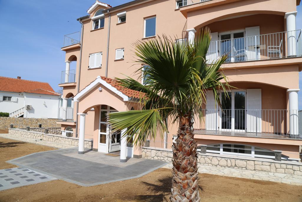 mk | Apartments Nin Vrsi Buitenkant foto